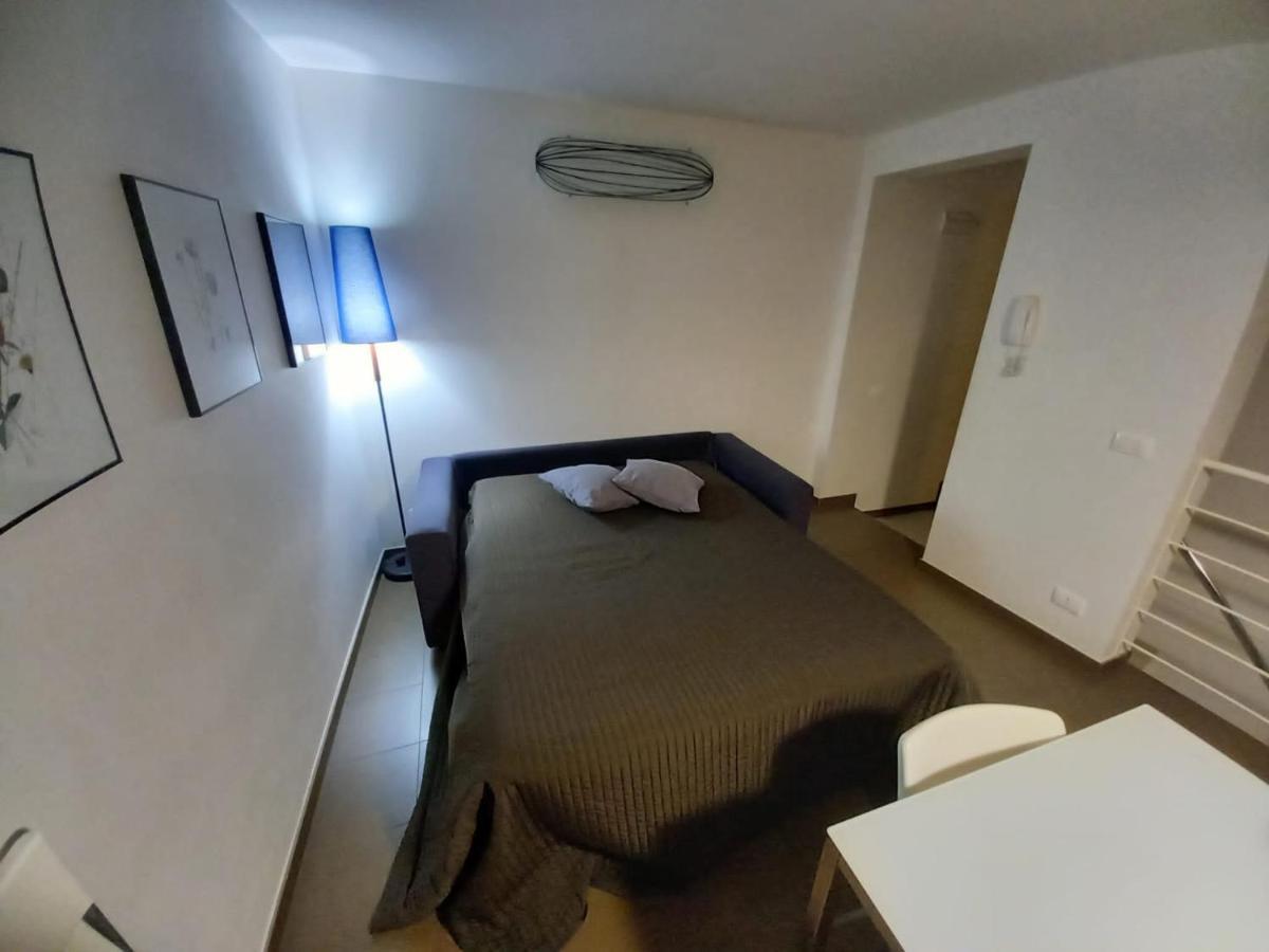 Mare Del Sud , Lovely Apartment With Sea View Поцало Екстериор снимка